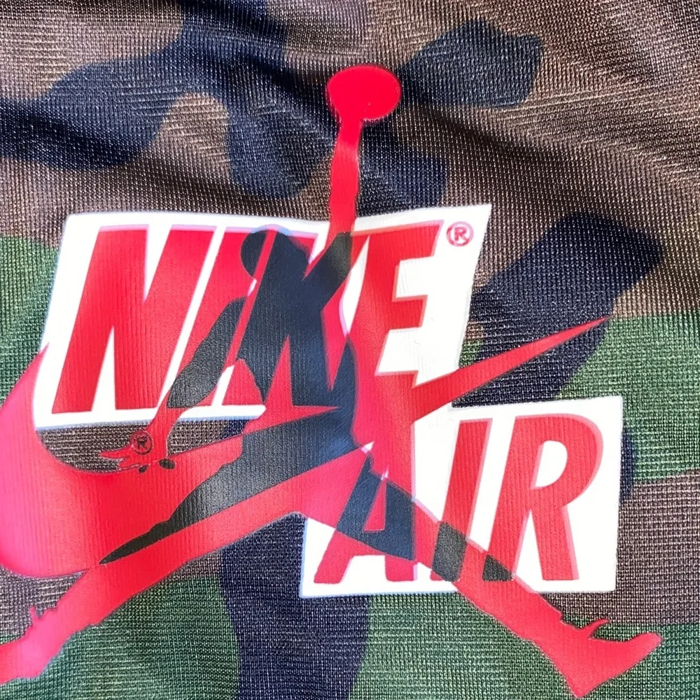 Nike • Camouflage & Black • Tracksuit - Picture 5 of 5